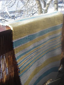 ručne tkaný handričkový koberec