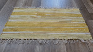 ručne tkaný handričkový koberec