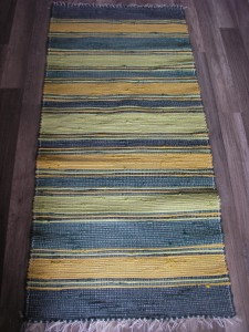 ručne tkaný handričkový koberec