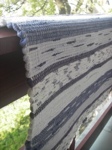 ručne tkaný handričkový koberec