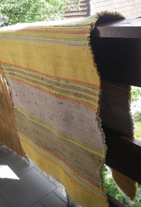 ručne tkaný handričkový koberec